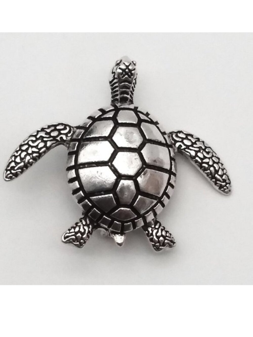 Turtle Brooch Silver Metal Pin Stylish Sea Tortoise Jewelry Fashion Accessory